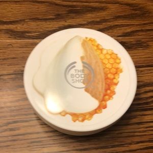The body shop almond milk & honey body butter NEW